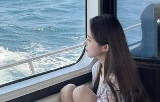 Xiuren秀人网 – 麻吉小兔子女王写真新作：原图与图包让你感受无尽风情