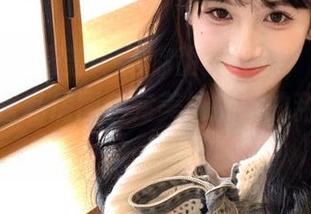 YouMi尤蜜荟 – 给你甜蜜滋味，Emily顾奈奈酱私房图包完美捕捉她的甜心风采！
