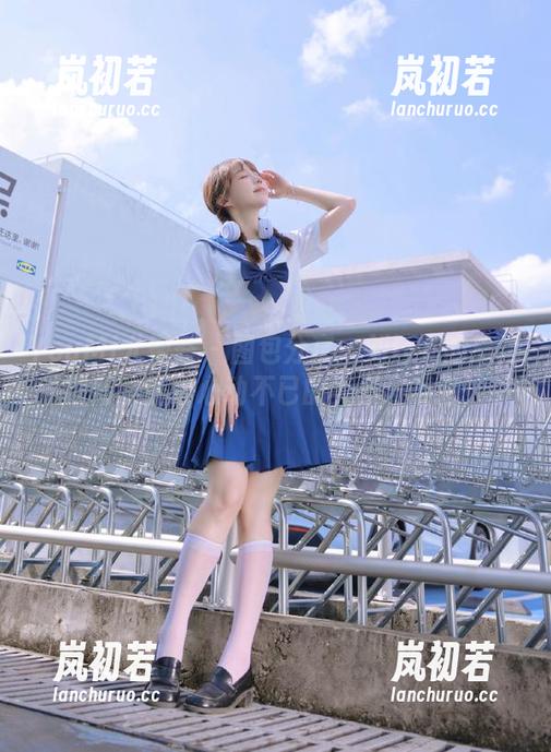 YouMi尤蜜荟 - 图包分享：刘钰儿的旅拍瞬间，让你心动不已的美景与姿态！