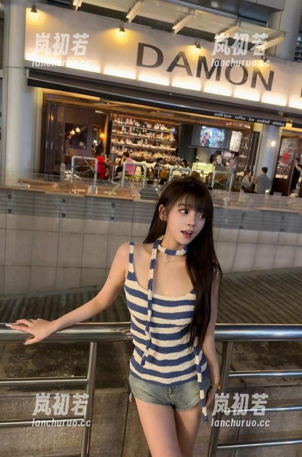 YouMi尤蜜荟-是小逗逗 YouMi尤蜜荟 - 发现是小逗逗的私拍女孩资源,捕捉每一份动人瞬间