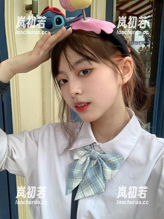 YouWu尤物馆 - 高清Cris_卓娅祺眼镜写真资源大集合，绝对不容错过的时尚体验
