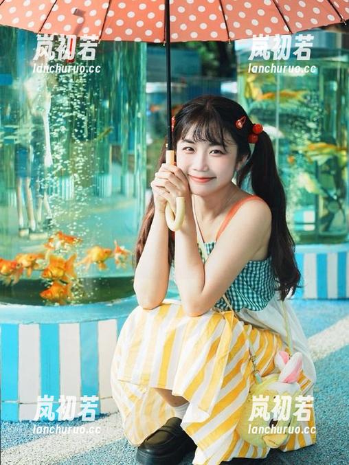 YouWu尤物馆-Rebecca_吴颖茵 YouWu尤物馆 - 啊!Rebecca_吴颖茵的最新镂空写真图包真是可爱到爆,快来一睹为快吧