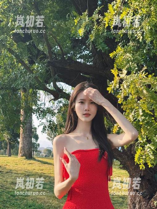 YouWu尤物馆-陆萱萱Cecilia YouWu尤物馆 - 你居家也可以很美,陆萱萱Cecilia的写真美图让你羡慕不已!