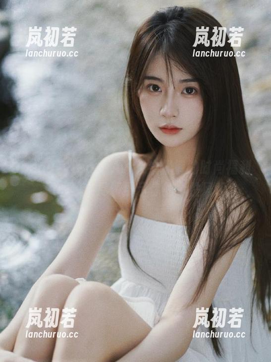 beautyleg-Avril beautyleg - Avril牛仔裤的时尚福利,图集中尽情展示你的个性风采