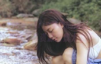 beautyleg – Iris和她的浴缸：不可错过的写真资源图集大公开