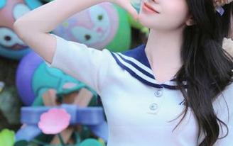 beautyleg – 黑色如墨，Michelle的写真照片完美展现个性与风格，快来一探究竟！