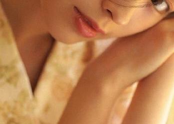 beautyleg – 全新上线Rita丝袜图集，在线畅览她的多样风格与美感