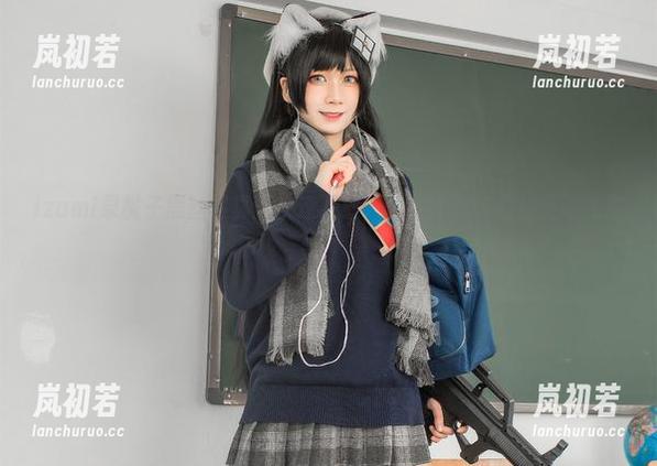 izumi泉桃子黑丝写真：快速下载，尽享迷人姿态与灵动气息！