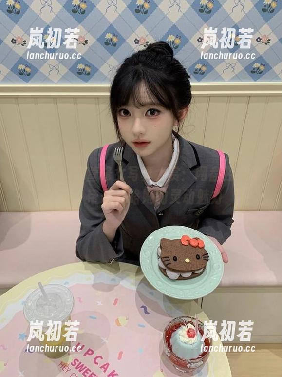 pans-紫萱 pans - 紫萱修女写真大赏:网盘独家内容,带你领略她的灵动魅力