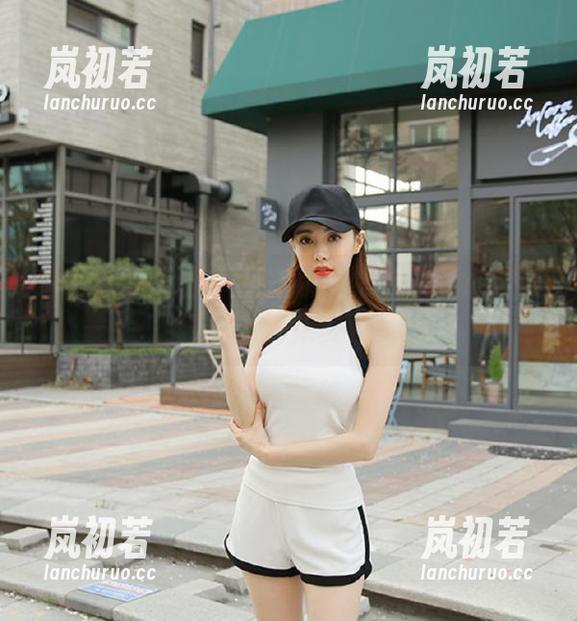 甜美yeeun孙乐乐短裤壁纸合集，绽放青春活力的完美瞬间