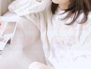 丽柜 – 每次看到潼潼的写真更新，女神的魅力是否有点过了？