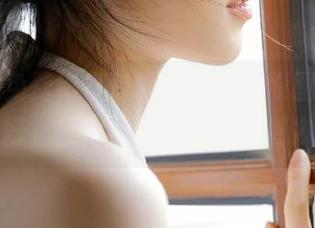 丽柜 – 免费畅享韩雪水手服的原图，无限美好，只为与你共享她的魅力！