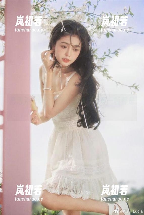 乔依丝 高清乔依丝公园篇,套图中的每一帧都是生活的律动
