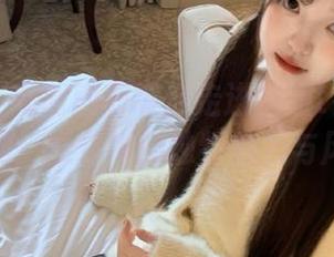 微密圈 – 高清图册带你走进俏妞t会员订阅系列：感受她的独特魅力与风格