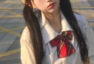 克拉女神 – 吕佳的高清浴缸作品，绽放出无尽的优雅与梦幻！