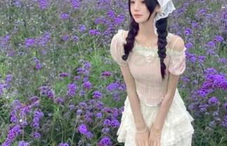 克拉女神 – 探索大阳的艺术世界：纯白写真原图免费下载