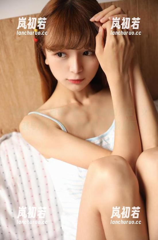 克拉女神-忆之 克拉女神 - 追寻“忆之”私拍的灵感,女孩写真中的每个瞬间都如诗般美丽
