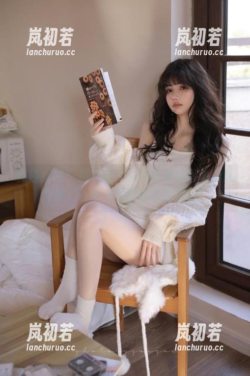 克拉女神-苏可可 克拉女神 - 别错过!苏可可海边写真网盘合集,让你与美丽零距离接触!