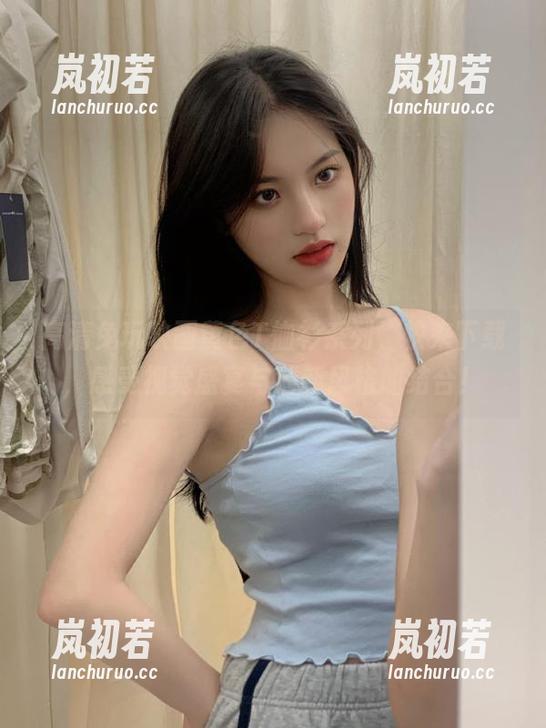高清兔玩映画黄色T恤衫系列，快来下载，感受视觉盛宴与清新风格的结合！