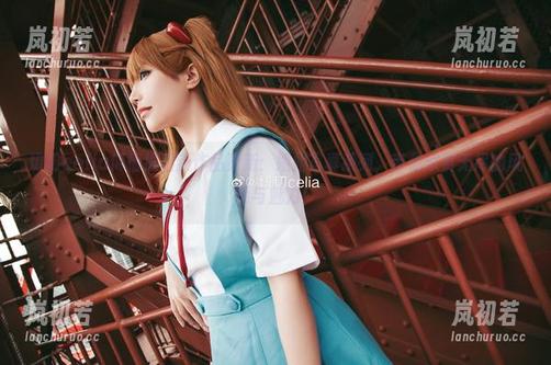 切切celia 切切celia倾情推出新作品更新:姐姐写真系列,带你欣赏无尽的风情与魅力!