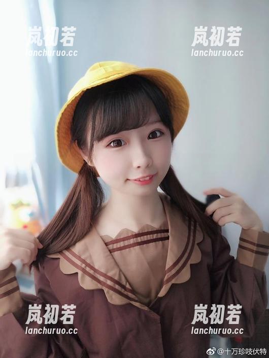 十万珍吱伏特 在十万珍吱伏特的奶牛作品中寻找灵感,感受美图的艺术魅力