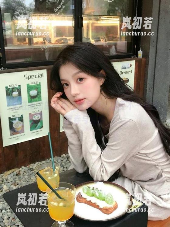 南鸽 走进南鸽的私房全套写真,感受不一样的青春与自由