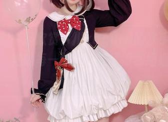 让我们一起欣赏古川kagura的水手服写真集，她的每一张照片都值得你细细品味和分享！