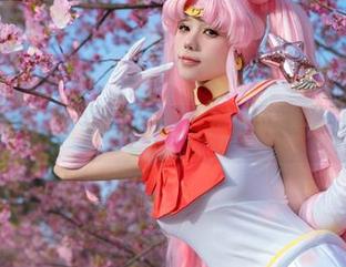 你绝对想不到的“咬人小小兔”夏天写真套图合集，快来围观！