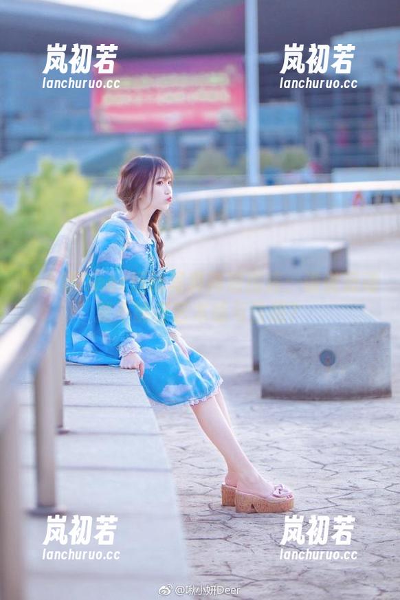 啾小妍Deer 啾小妍Deer运动写真高清图库:谁说运动就不能有艺术感与性感?