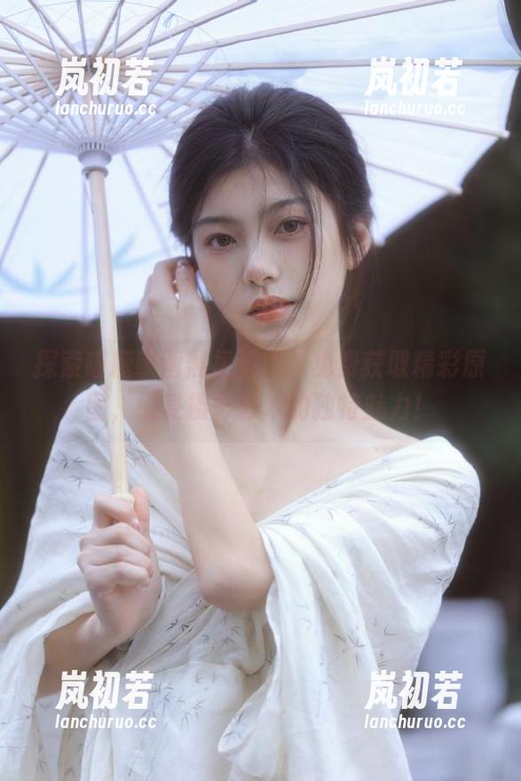 喵糖映画 探索喵糖映画黑裙酒馆,免费获取精彩原图,感受摄影艺术的独特魅力!