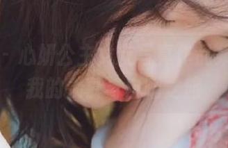 嗲囡囡 – 心妍公主女友写真作品集，分享我的羡慕与自嘲之旅
