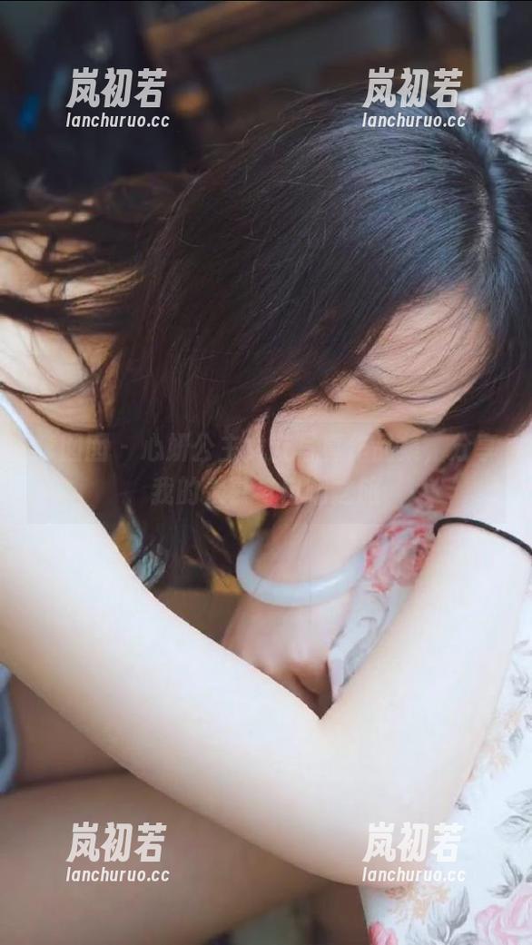 嗲囡囡-心妍公主 嗲囡囡 - 心妍公主女友写真作品集,分享我的羡慕与自嘲之旅