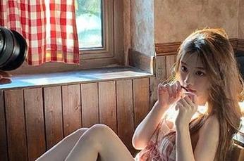 嗲囡囡 – 福利专享！江念鱼修女作品集中的每一张都是艺术的震撼