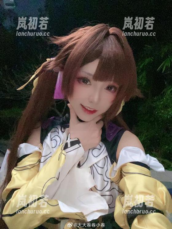 大大卷卷小卷 原图大公开!大大卷卷小卷的运动无圣光写真,笑破你的肚子不是梦!