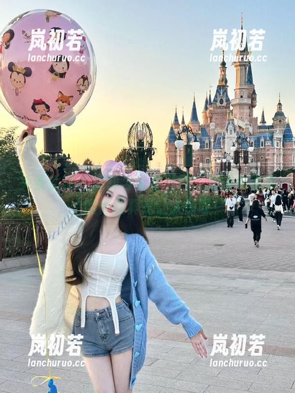头条女神-刘瑾希 头条女神 - 运动与可爱并存,刘瑾希图库中的作品真是让人惊叹!