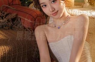 头条女神 – 体验小晴子的无圣光御姐图集，展现独特魅力与风格