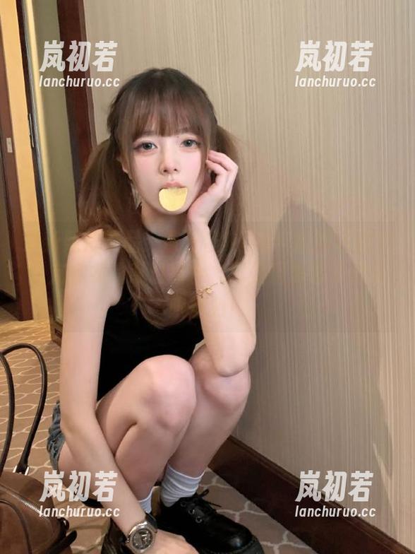奈汐酱Nice 最新照片精品:奈汐酱Nice与黑神话悟空、亢金龙的奇幻结合,尽显摄影艺术的无限魅力!