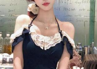女主K带你领略瑜伽的魅力，免费分享她的写真照片，悦享灵动世界！