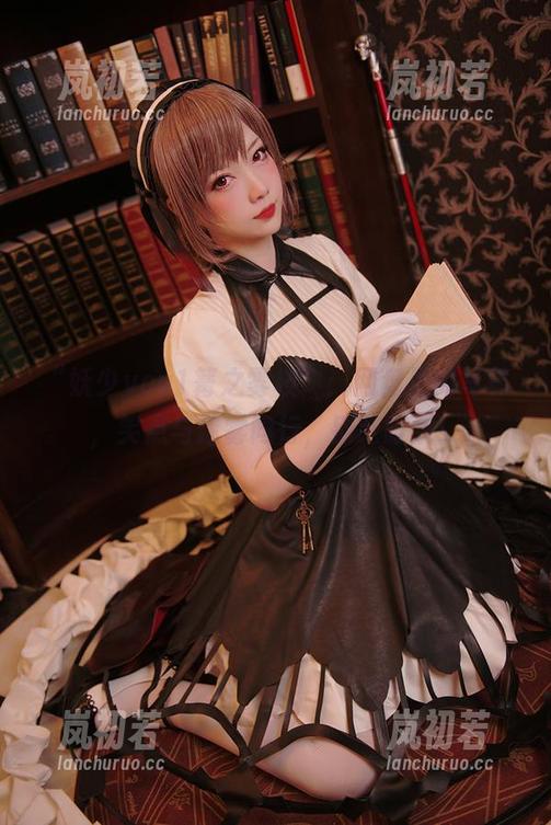 妖少you1 “妖少you1篝之雾枝”:网盘里的写真,笑点与迷雾同行,别眨眼哦!