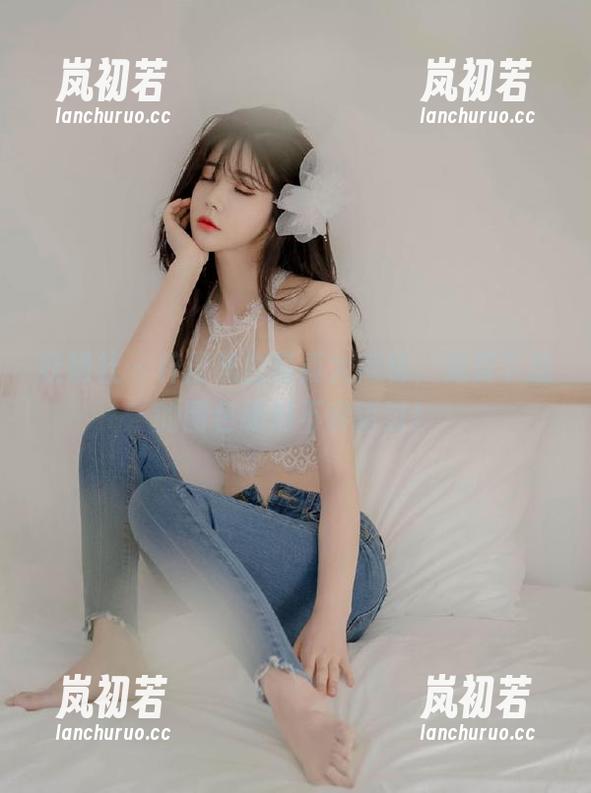 妖精社 - 梓晨黑白写真大揭秘，免费下载的图包绝对不容错过！