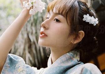 妖精视觉 – 在婧婧的奶牛套图中，分享她的生活与创意灵感！