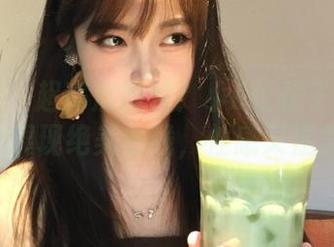 微密圈 – 超高清图片！小u优优子红色内衣展现绝美曲线，性感又温柔!