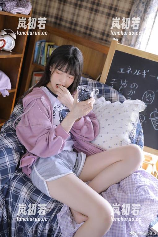 小仙女ELaine 微密圈 - 观看小仙女ELaine独特的学妹写真作品,邂逅灵动与青春的完美结合