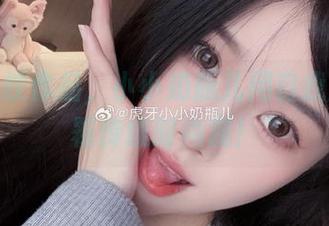全套豹纹作品，小小奶瓶儿用自我风格颠覆传统时尚观！