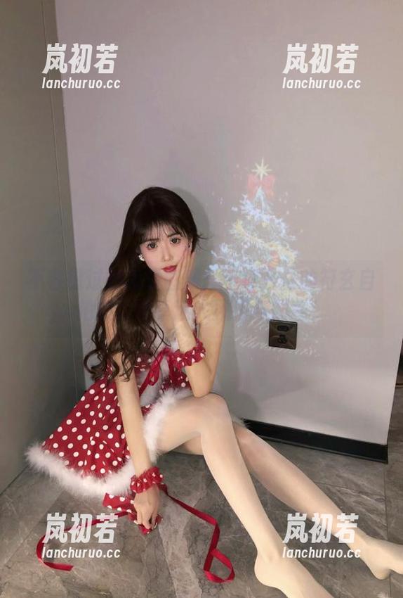 不容错过的免费图册：小瑶幺幺的符玄自拍版，尽享迷人风格与创意！