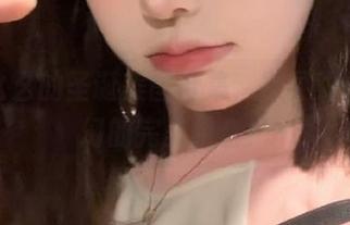 小瑶幺幺的圣诞美图合集，探寻细腻与梦幻的完美结合！