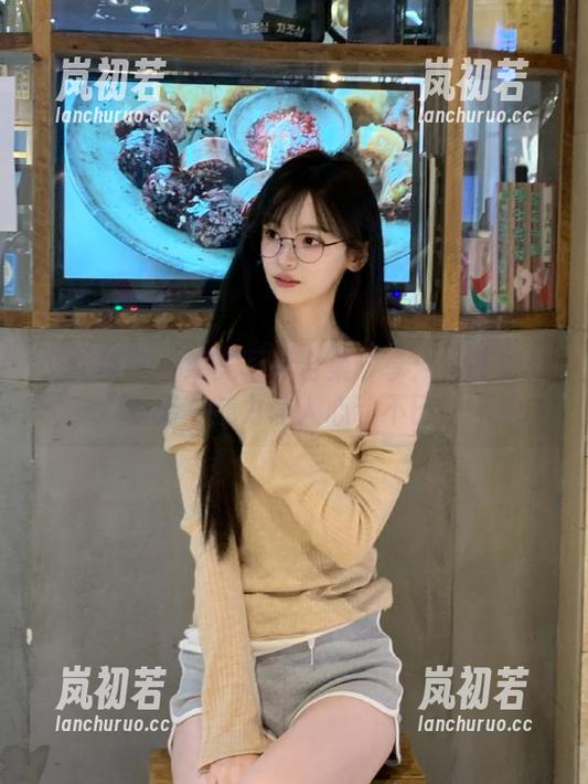 少女秩序-小葵 少女秩序 - 绝美写真合集分享:小葵秘书的无限魅力让人心动不已!