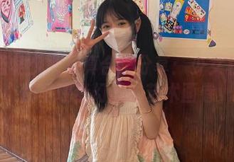 白丝蓝裙少女写真合集分享：少女秩序为你呈现梦幻般的艺术画卷