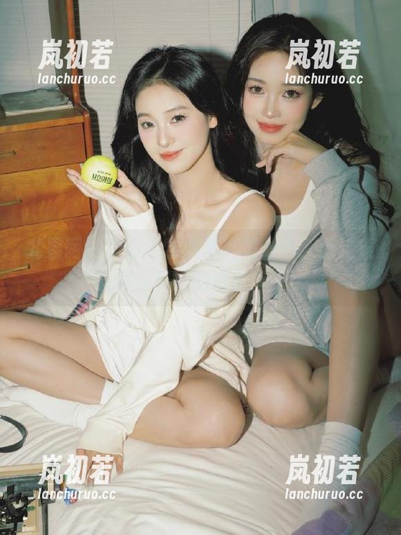 尤果网-纯小希 尤果网 - 纯小希学姐写真集分享,透过镜头感受灵动的青春风采!