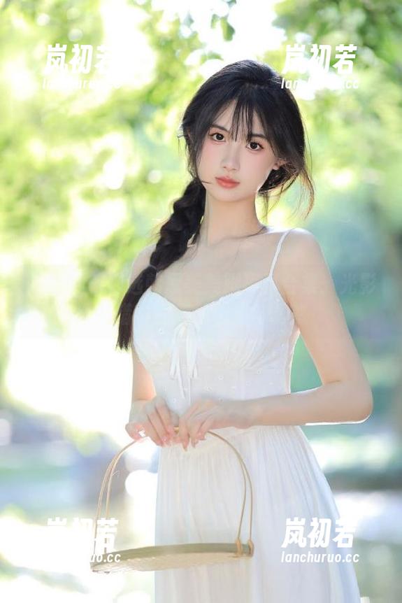 尤果网 - 精选韩恩美美脚写真合集：光影交错中的极致优雅与诱惑